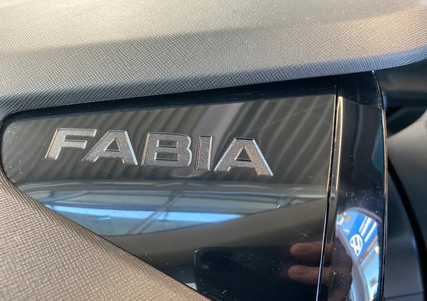 Skoda Fabia cena 106900 przebieg: 5, rok produkcji 2024 z Łabiszyn małe 301